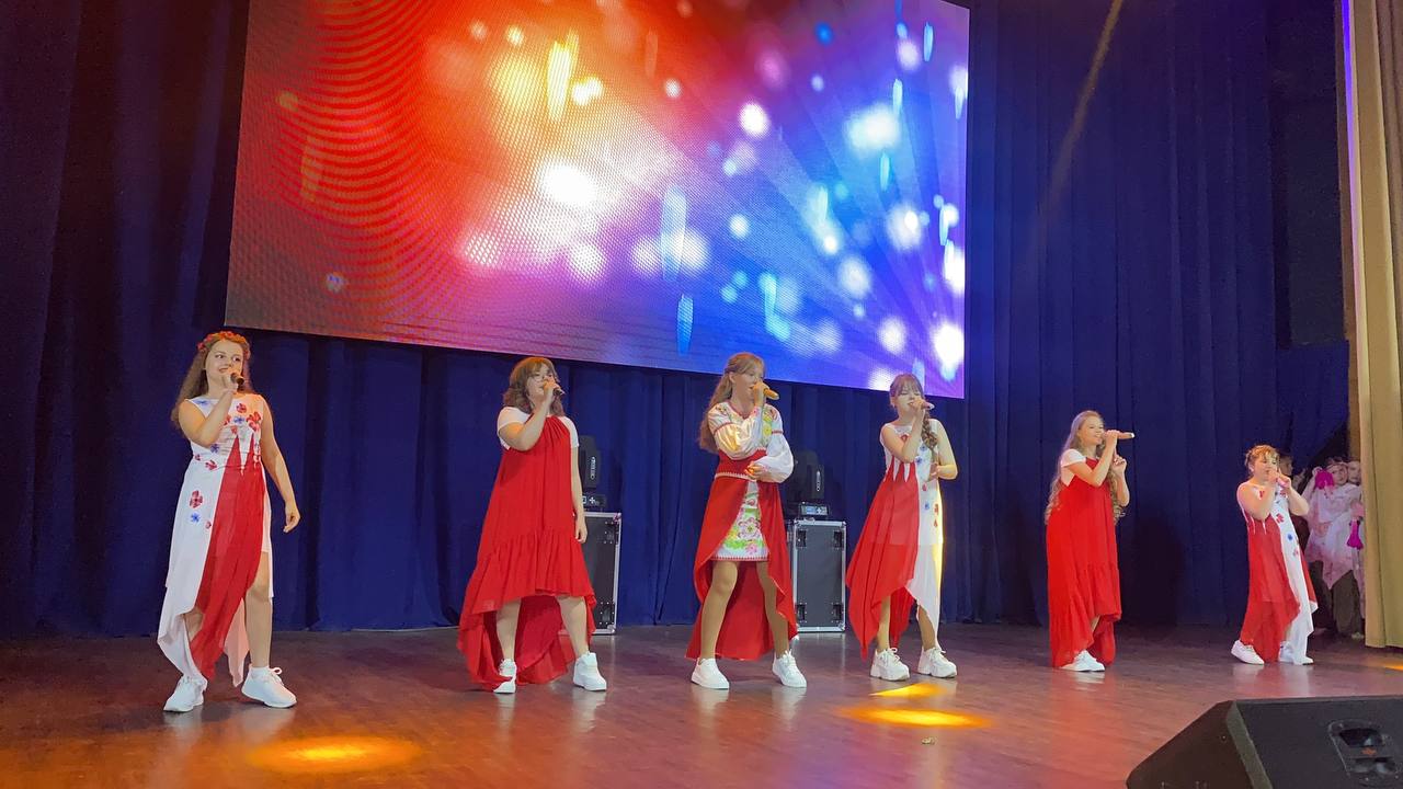 Виступ ансамблю